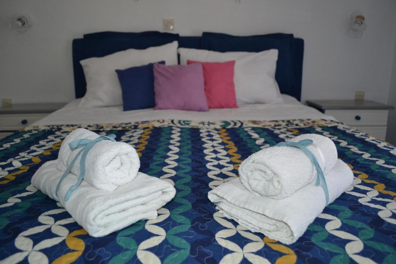 Evaliana Seaside Apartment PalaiónTsiflíkion 外观 照片
