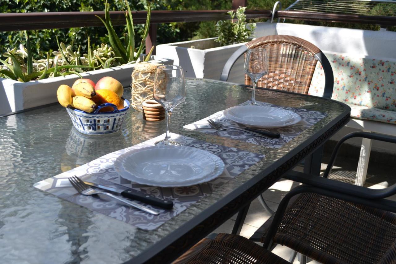Evaliana Seaside Apartment PalaiónTsiflíkion 外观 照片