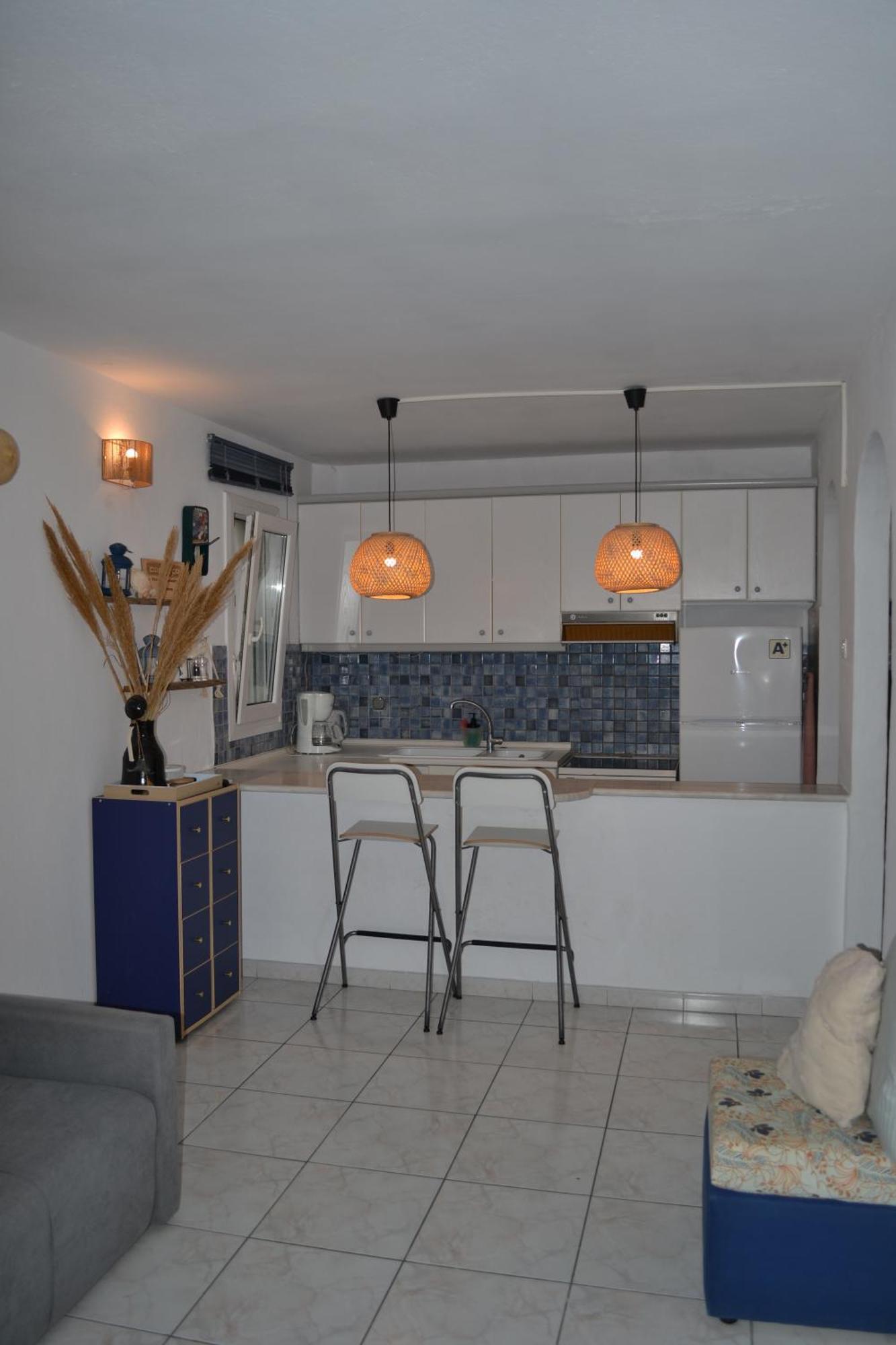 Evaliana Seaside Apartment PalaiónTsiflíkion 外观 照片